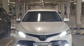 Toyota Camry 2020 года за 15 000 000 тг. в Астана