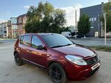 Renault Sandero 2012 года за 4 000 000 тг. в Уральск – фото 2