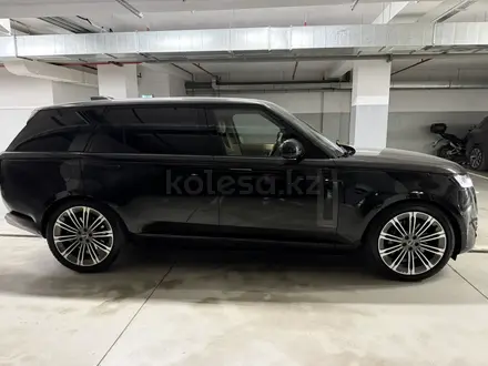 Land Rover Range Rover 2023 года за 105 000 000 тг. в Алматы – фото 4