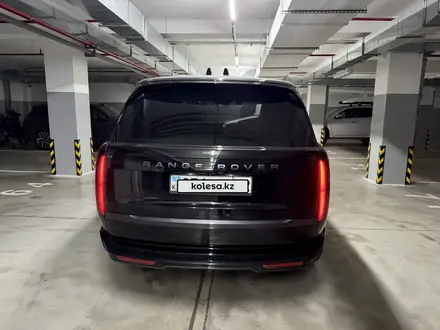 Land Rover Range Rover 2023 года за 105 000 000 тг. в Алматы – фото 6