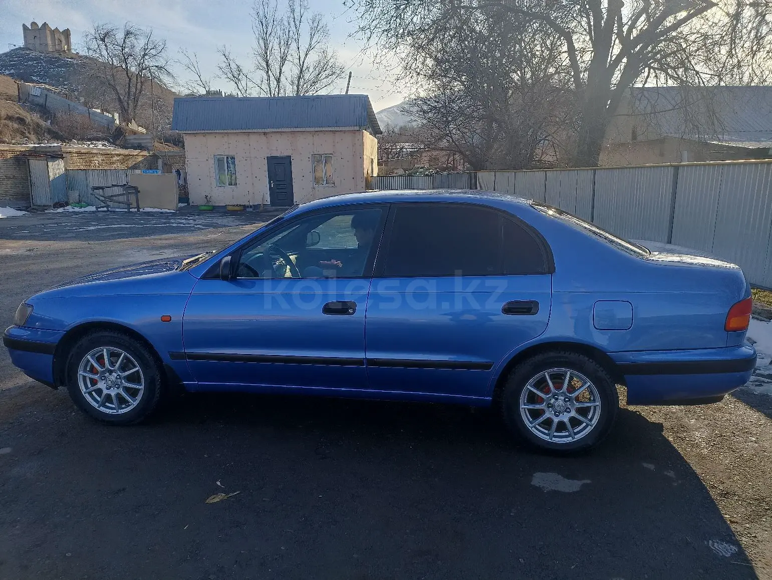 Toyota Carina E, 1997