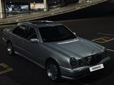 Mercedes-Benz E 320 1998 годаүшін3 500 000 тг. в Алматы – фото 2
