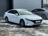 Hyundai Elantra 2021 годаfor8 900 000 тг. в Тараз – фото 4