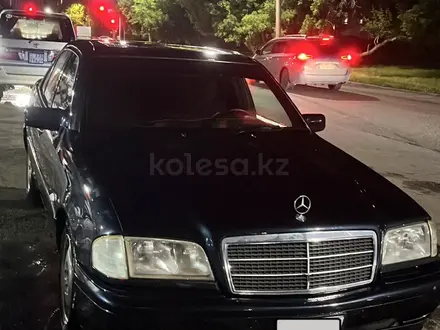 Mercedes-Benz C 200 1997 года за 2 600 000 тг. в Астана – фото 6