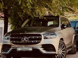 Mercedes-Benz GLS 450 2023 года за 61 000 000 тг. в Шымкент