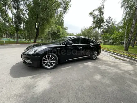 Hyundai Grandeur 2015 года за 8 800 000 тг. в Алматы – фото 3