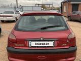 Peugeot 206 2002 года за 950 000 тг. в Петропавловск – фото 4