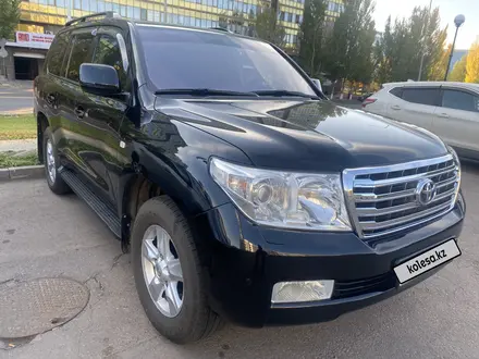 Toyota Land Cruiser 2010 года за 19 500 000 тг. в Астана