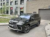 Lexus LX 570 2016 года за 45 000 000 тг. в Усть-Каменогорск