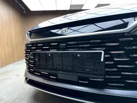 BYD Qin L DM-i Leading 2025 года за 10 100 000 тг. в Алматы – фото 17