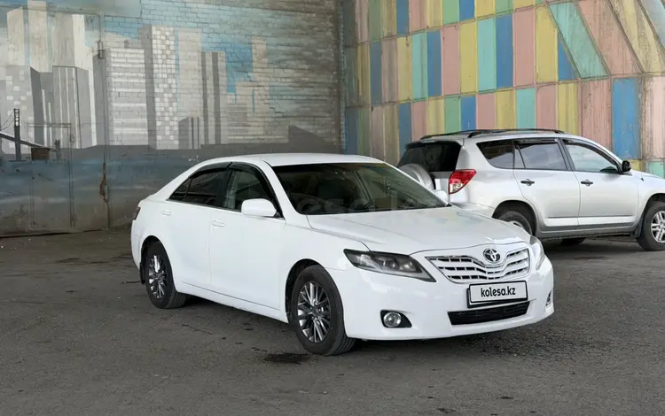 Toyota Camry 2009 годаүшін5 900 000 тг. в Семей