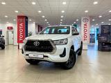 Toyota Hilux Elegance 2023 годаүшін25 430 000 тг. в Тараз