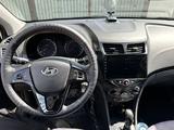 Hyundai Accent 2015 года за 6 200 000 тг. в Актобе – фото 2