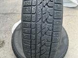 Резина зимняя, липучка KUMHO за 60 000 тг. в Алматы