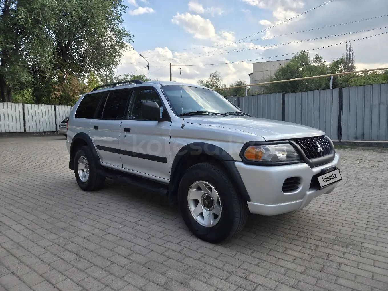 Mitsubishi Montero Sport, 2003