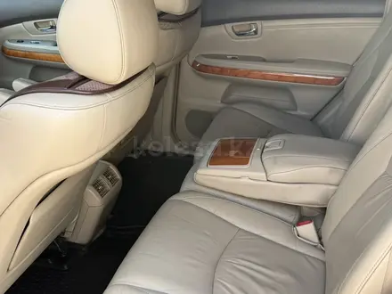 Lexus RX 330 2004 года за 6 800 000 тг. в Алматы – фото 4