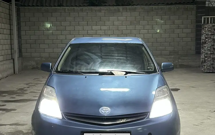 Toyota Prius 2004 годаүшін3 100 000 тг. в Алматы