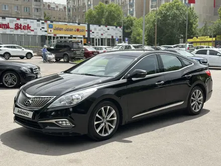 Hyundai Grandeur 2015 года за 8 450 000 тг. в Алматы – фото 2