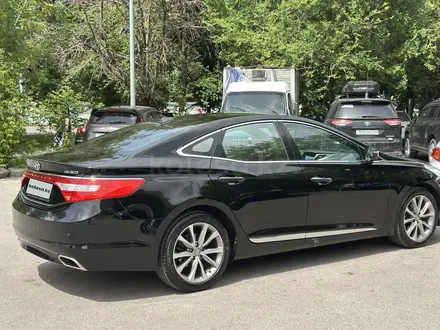 Hyundai Grandeur 2015 года за 8 450 000 тг. в Алматы – фото 5