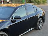 Toyota Camry 2024 года за 17 810 000 тг. в Астана – фото 3