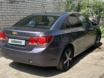 Chevrolet Cruze 2012 года за 4 100 000 тг. в Актобе – фото 6