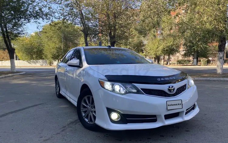 Toyota Camry 2014 года за 5 400 000 тг. в Уральск