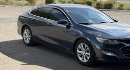 Chevrolet Malibu 2019 годаүшін4 800 000 тг. в Караганда – фото 2