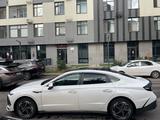 Hyundai Sonata 2024 годаүшін12 700 000 тг. в Астана – фото 2