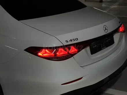 Mercedes-Benz S 450 2026 года за 77 000 000 тг. в Астана – фото 5