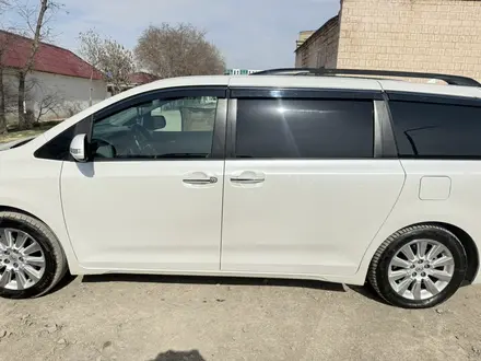 Toyota Sienna 2014 года за 9 500 000 тг. в Актау