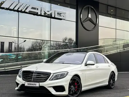 Mercedes-Benz S 63 AMG 2015 года за 30 000 000 тг. в Астана