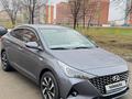 Hyundai Accent 2021 года за 7 700 000 тг. в Уральск – фото 2