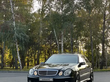 Mercedes-Benz E 500 2005 года за 7 900 000 тг. в Алматы – фото 4