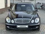 Mercedes-Benz E 320 2003 года за 4 500 000 тг. в Актобе – фото 3