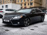 Lexus ES 300h 2014 годаүшін13 000 000 тг. в Атырау