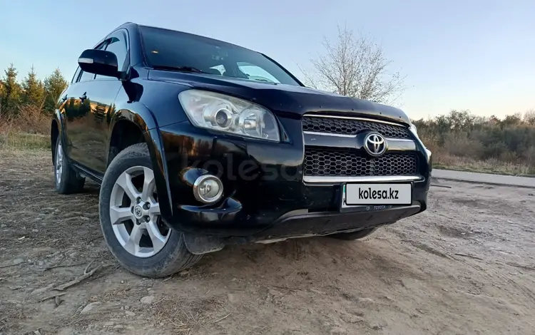 Toyota RAV4 2011 годаүшін9 100 000 тг. в Усть-Каменогорск