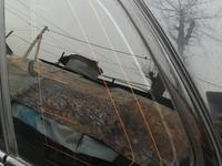 Заднее боковое стекло на крыло БМВ Е70үшін40 000 тг. в Алматы