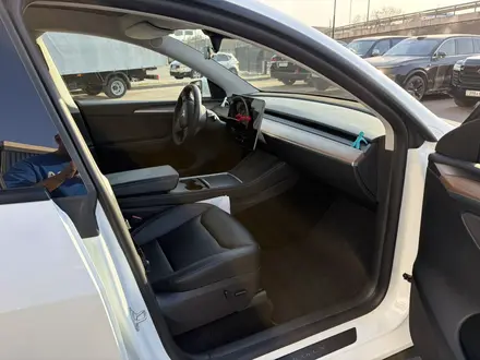 Tesla Model Y 2023 года за 18 000 000 тг. в Алматы – фото 10