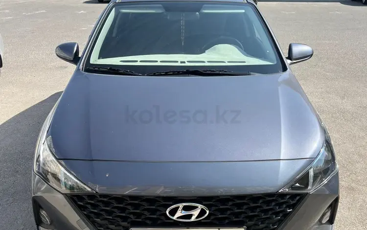 Hyundai Solaris 2022 годаfor8 200 000 тг. в Актау