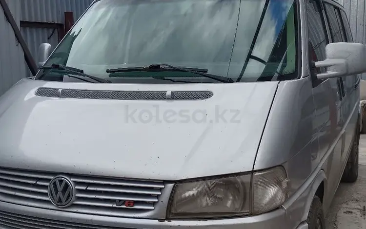 Volkswagen Caravelle 2000 годаүшін5 200 000 тг. в Астана