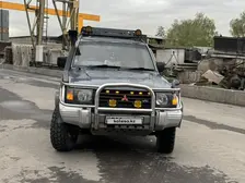 Mitsubishi Pajero, 1993