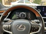 Lexus ES 300h 2022 года за 31 000 000 тг. в Актау – фото 3