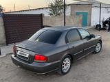 Hyundai Sonata 2001 годаfor2 450 000 тг. в Актау – фото 4