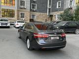 Toyota Avalon 2013 года за 6 800 000 тг. в Атырау – фото 2