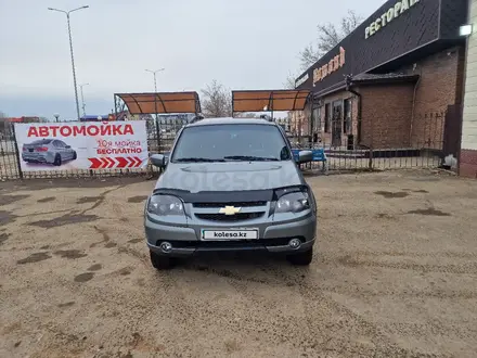 Chevrolet Niva 2014 года за 3 500 000 тг. в Уральск – фото 5