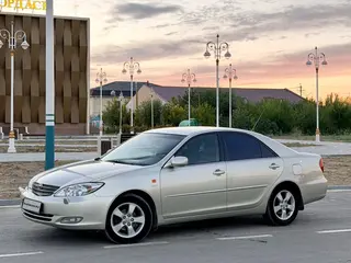 Toyota Camry, 2003
