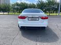 Jaguar XF 2016 г.