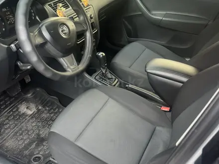 Skoda Rapid 2014 года за 3 555 555 тг. в Алматы – фото 3