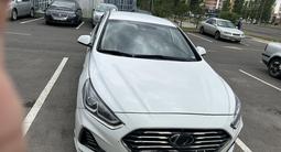 Hyundai Sonata 2019 года за 7 000 000 тг. в Астана