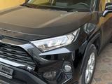 Toyota RAV4 2023 годаfor15 500 000 тг. в Актау